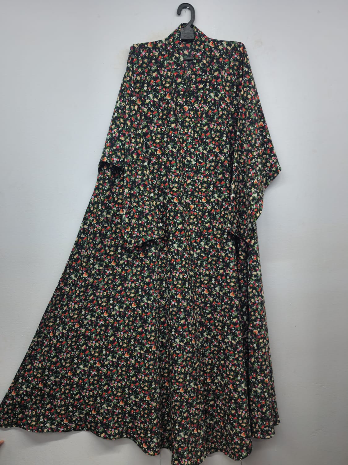 Front Open Jumbo Abaya FLow D