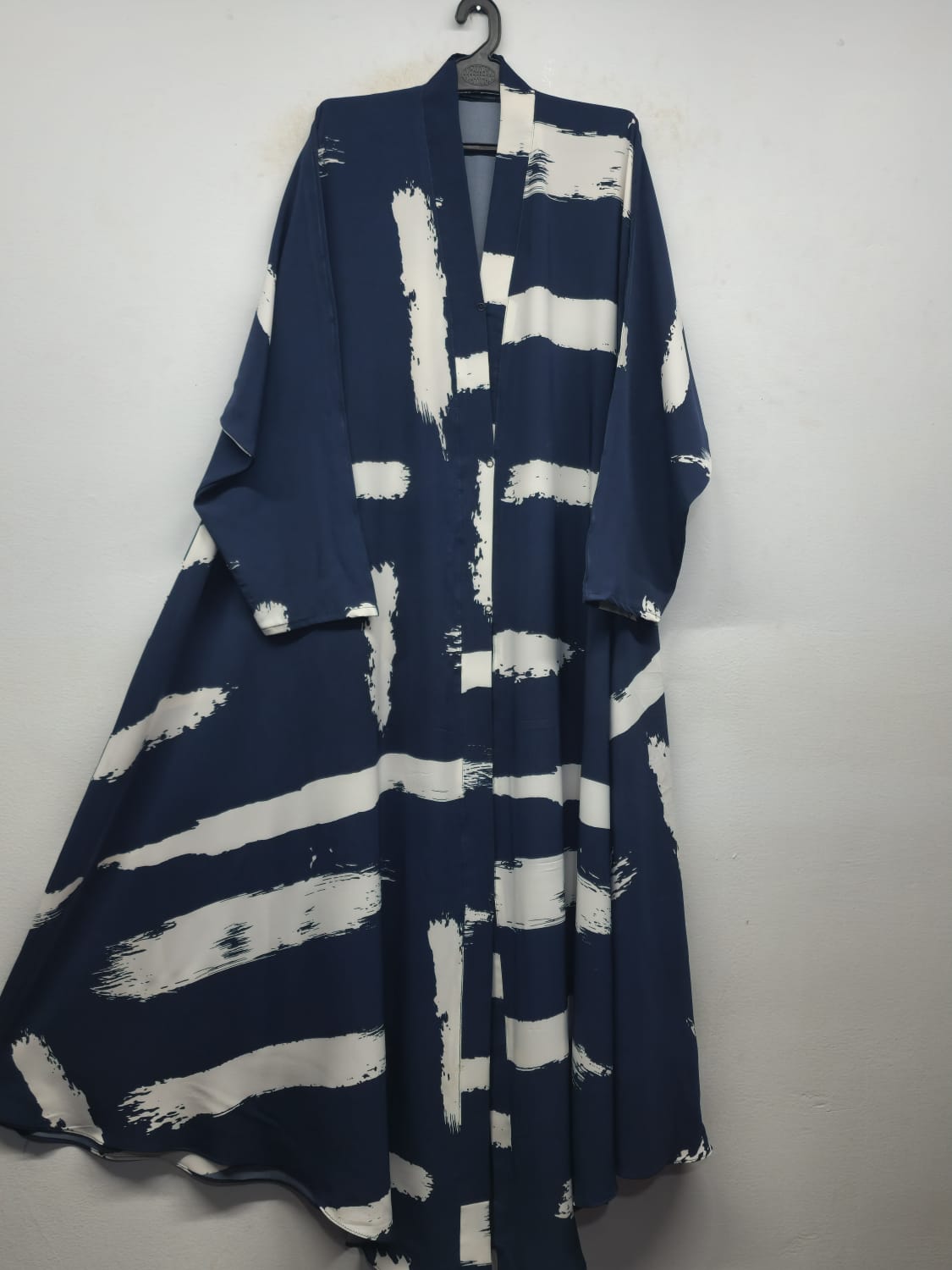 Front Open Jumbo Abaya Classic D