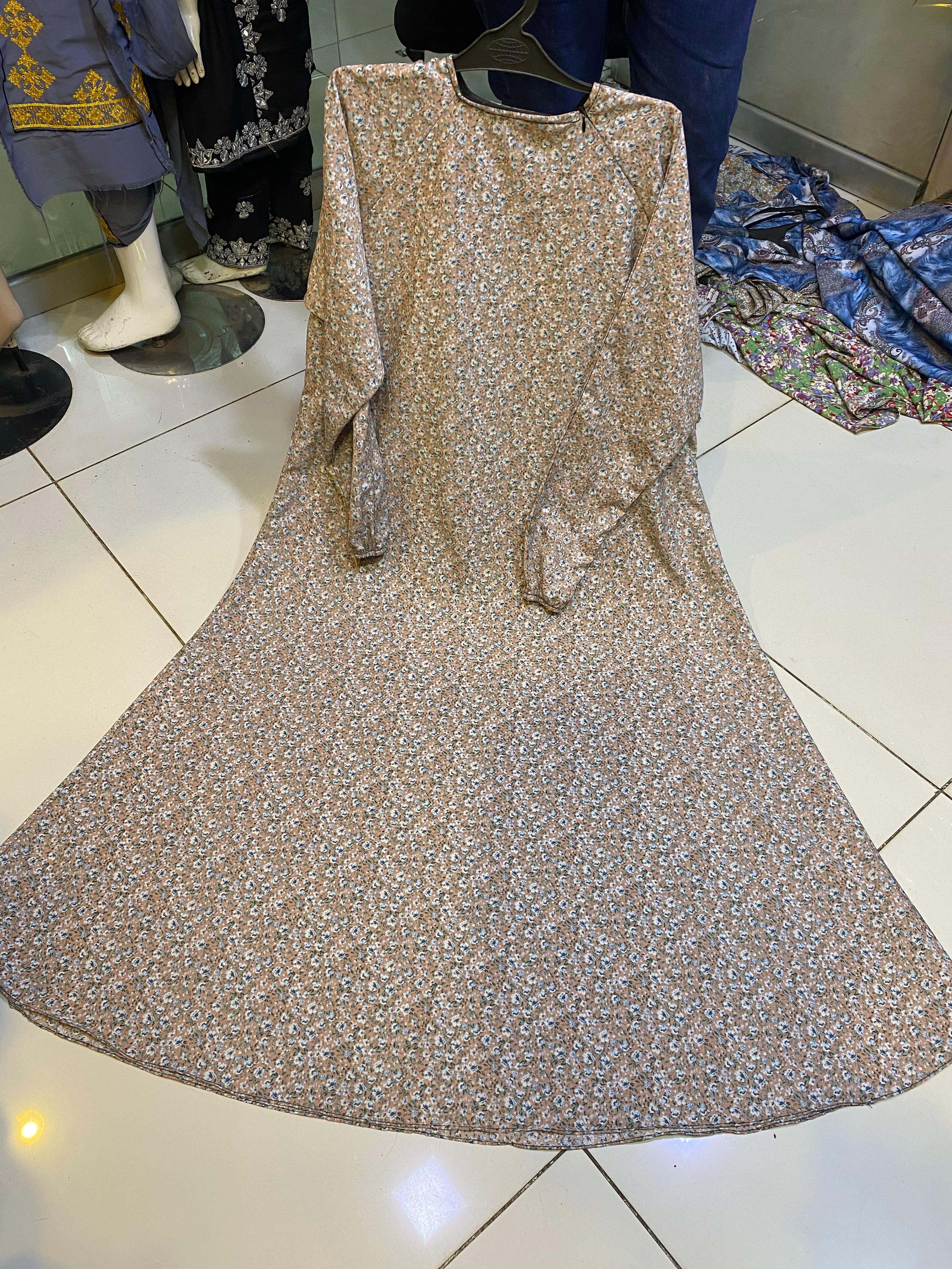 Printed Abaya Maxi | Neck Zip