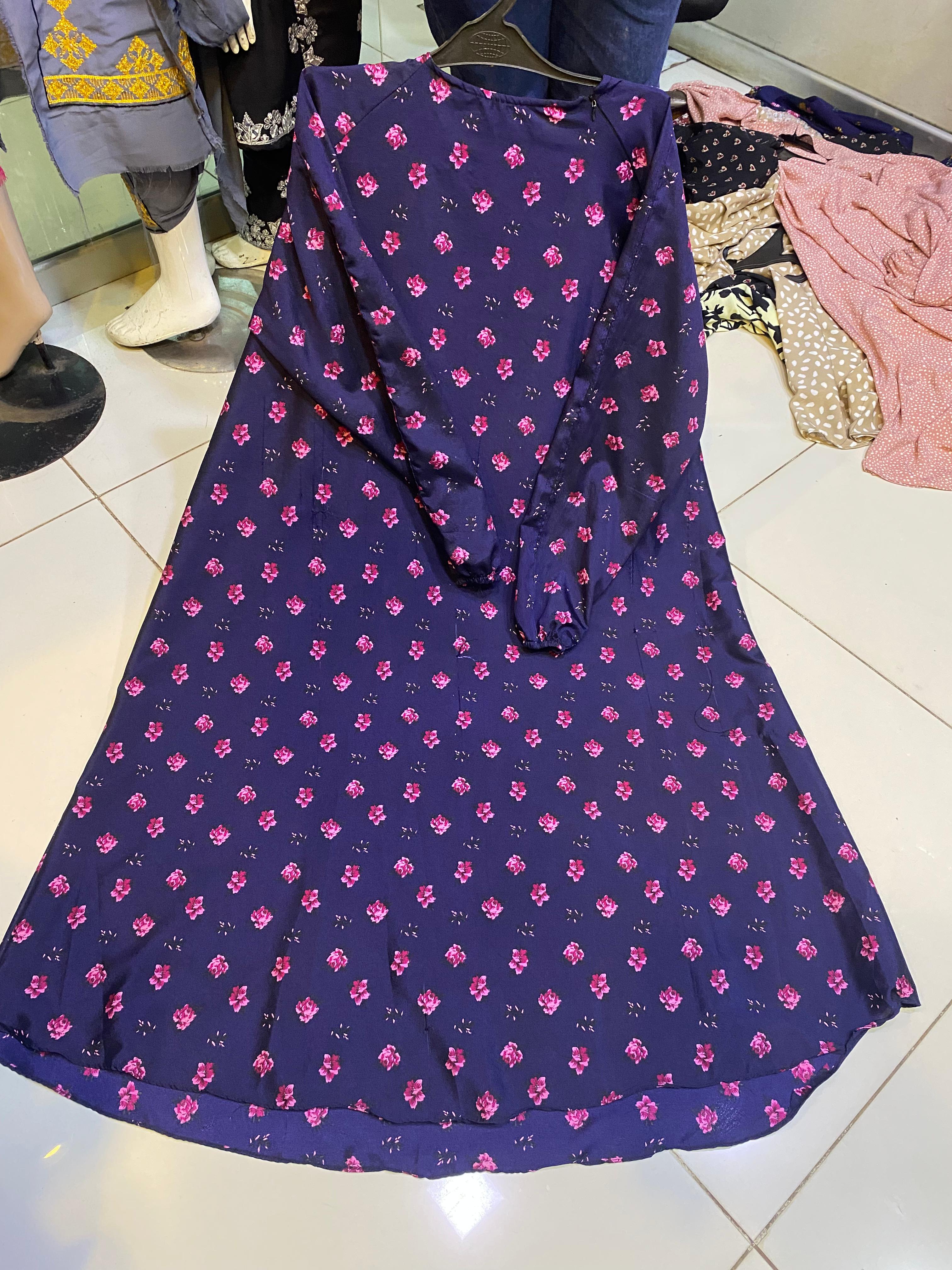 Printed Abaya Maxi | Neck Zip